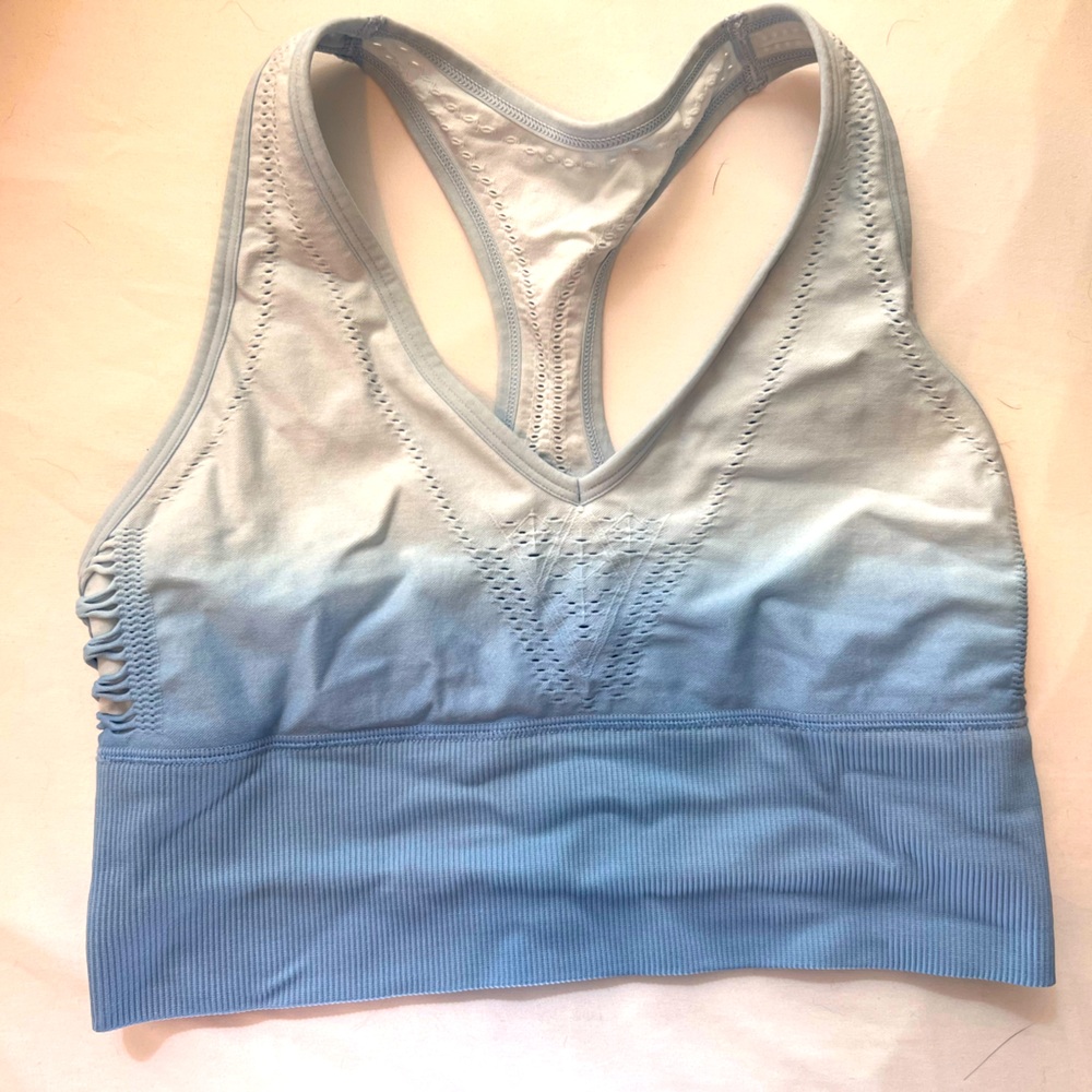 PINK SPORTS BRA SIZE MEDIUM blue white ombré